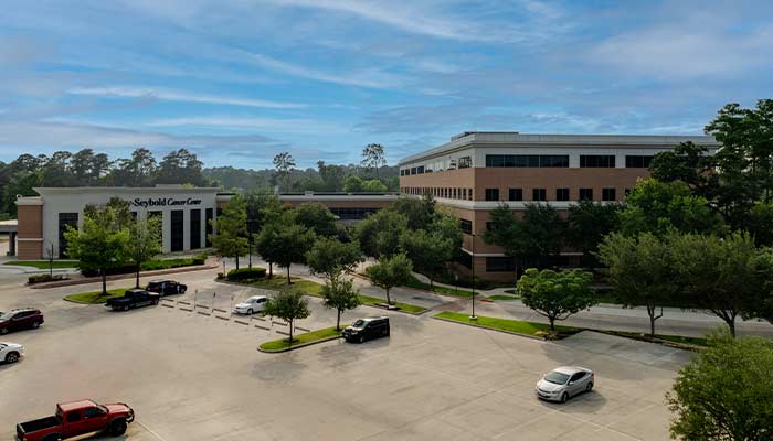 Exterior shot of Kelsey-Seybold's Spring Clinic.