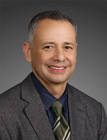 photo of joseph-salinas-obgyn