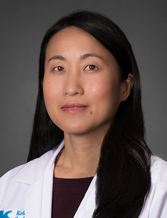 photo of sarah-duong-internal-medicine